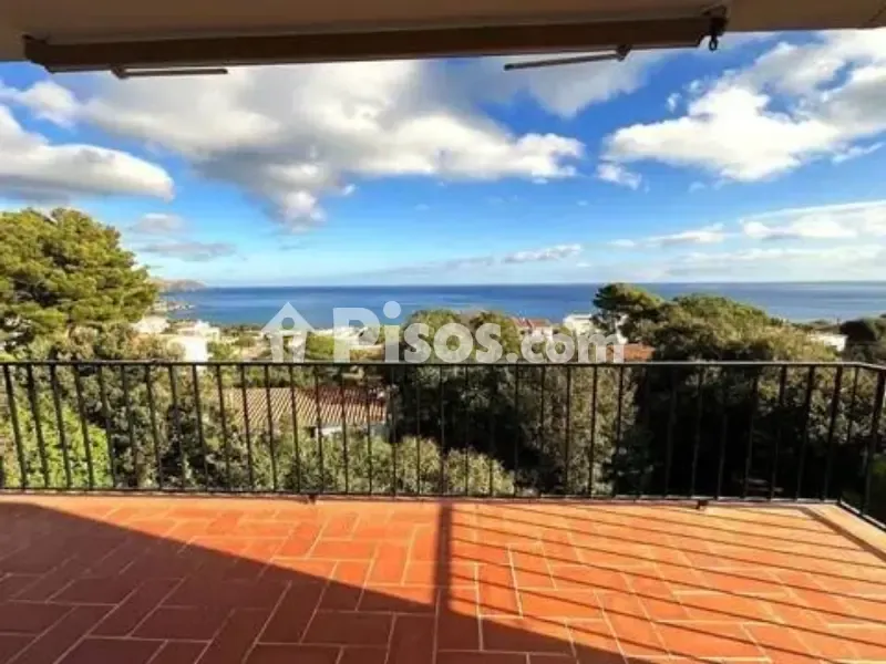 Terrass - Apartment with Sea View in Llançà
