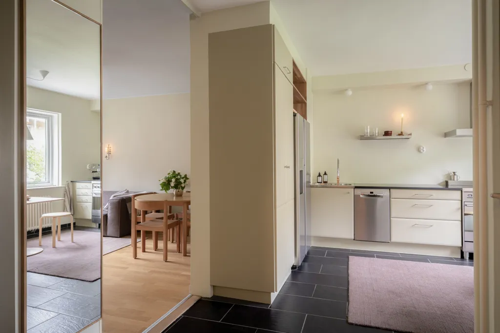 Cuisine - Restored Apartment with Balcony in Gamlestaden