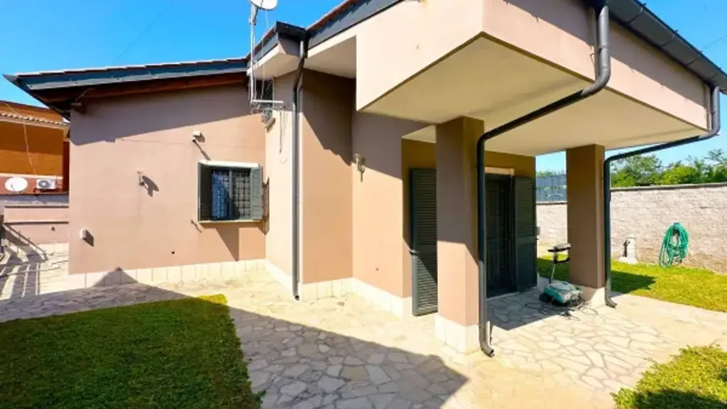 Välivaade - Rustic Villa with Pool in Collefiorito