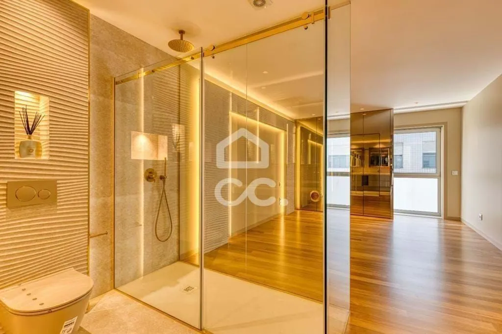 Vannitoad - Luxury Seafront Apartment in Vila do Conde
