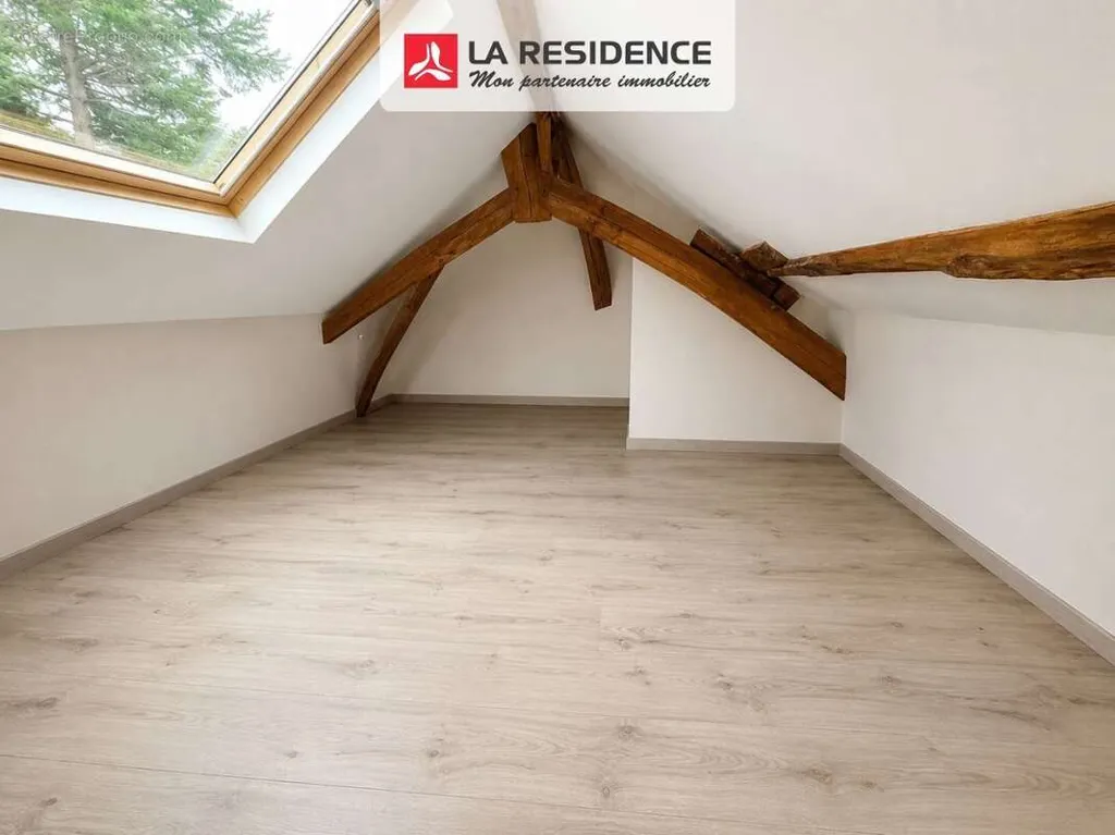 Toad - Renovated Farmhouse Flat with Parking in Mareil-sur-Mauldre