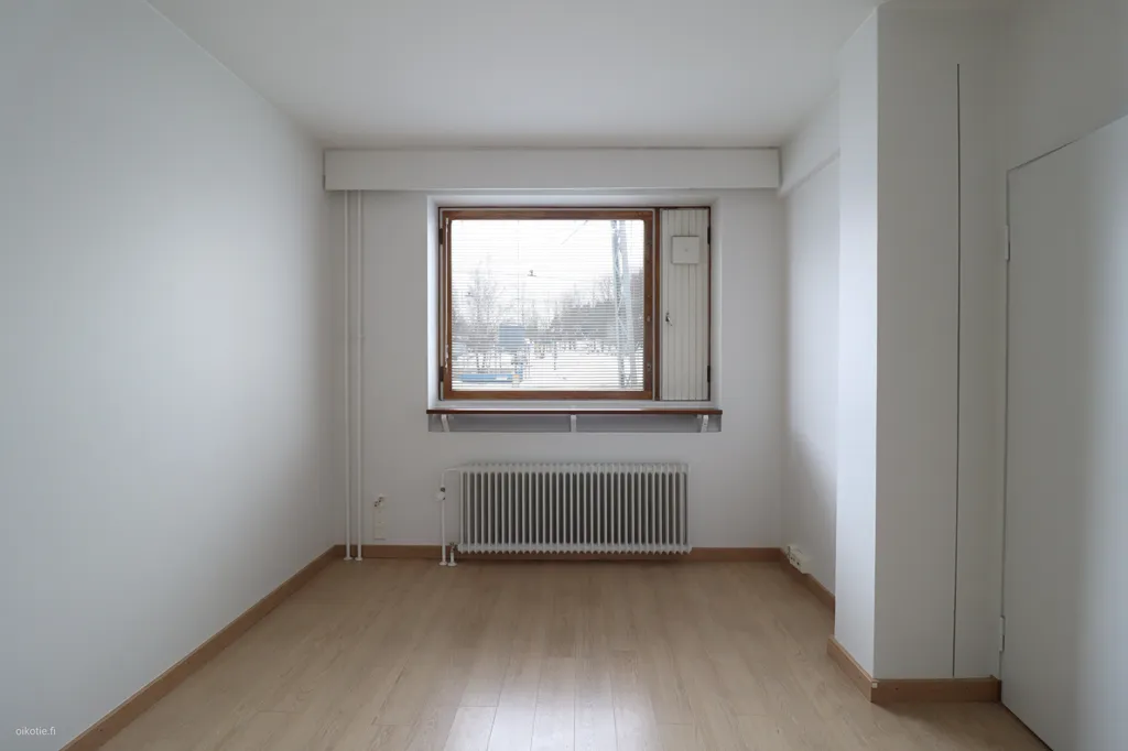 Pièces - Two-Bedroom Flat with Sauna in Alppila, Helsinki