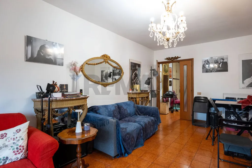 Séjour - Bright Apartment with Balcony in Rome