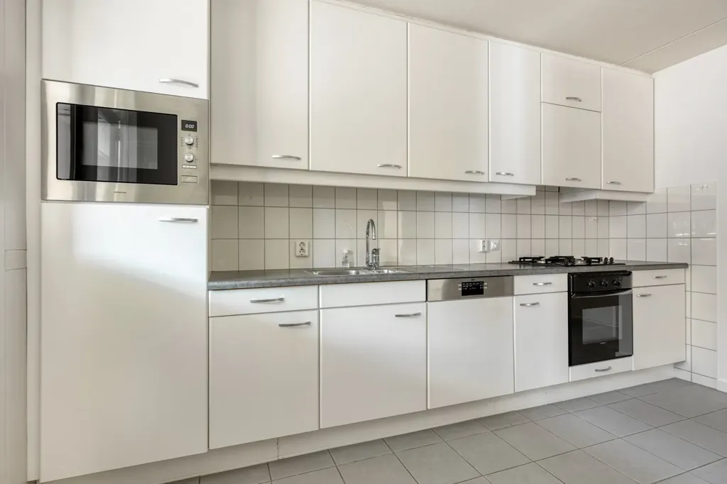 Cuisine - Galerij Flat with Balcony in Hulst Centre