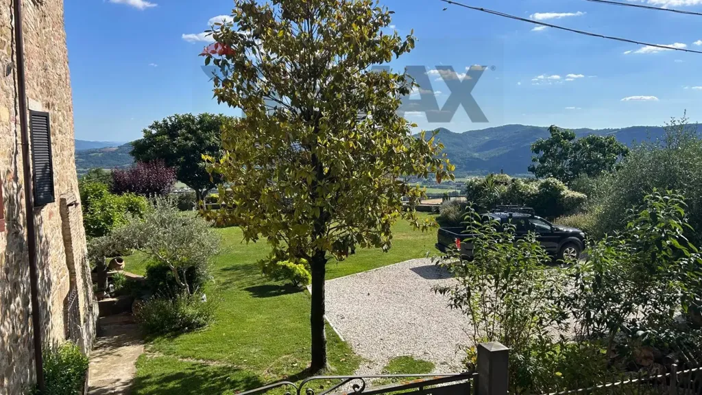 Aed - Semi-detached House with Panoramic Terrace in Perugia