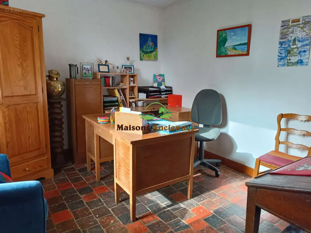 Bureau - Maison Ancienne avec Parc Arboré à Isigny-sur-Mer