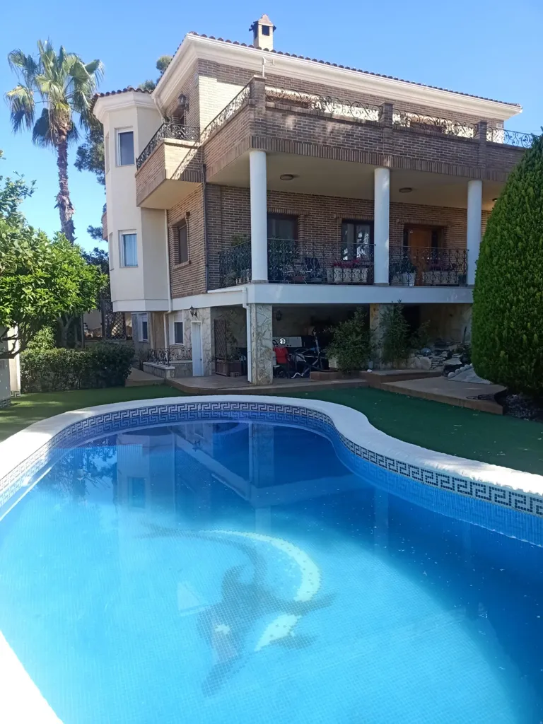 Piscine - Luxury Villa with Pool in Ciudad Quesada