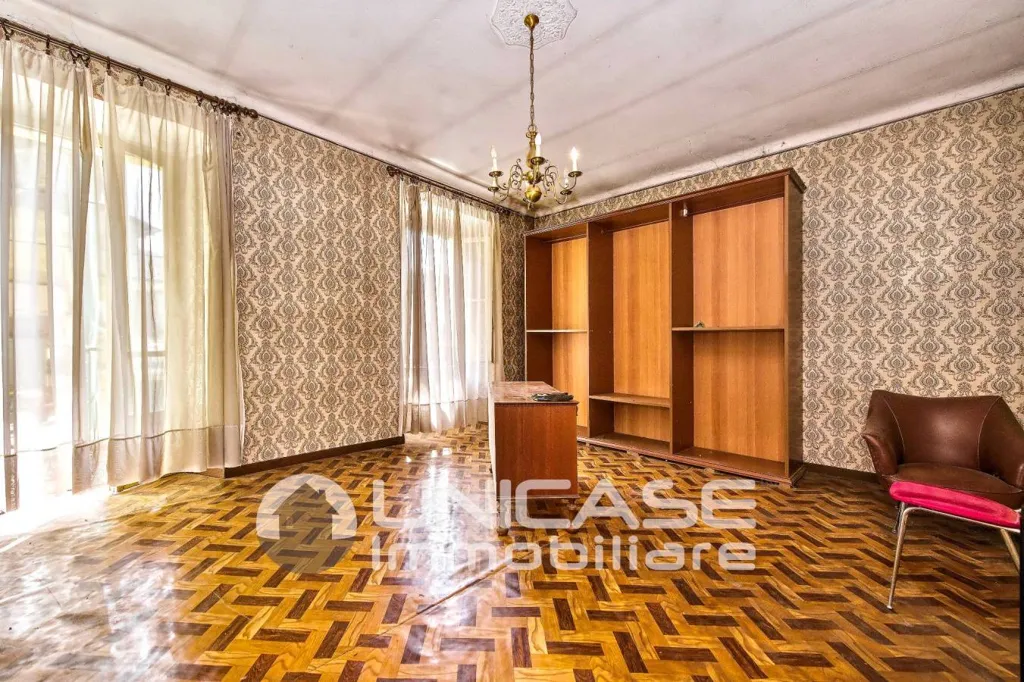5-room apartment in Barge