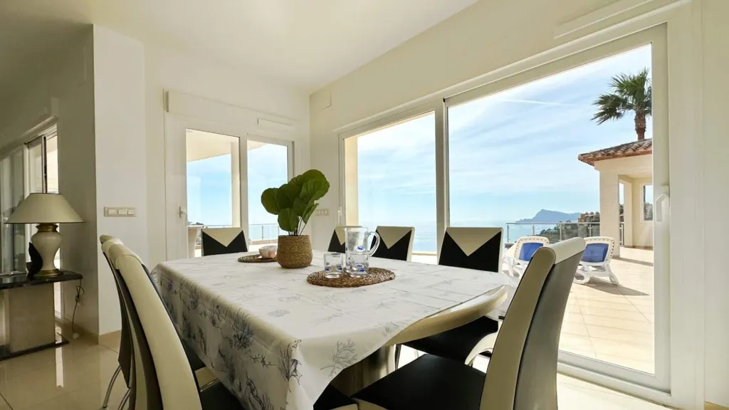 Salle à manger - Villa with Sea Views in Altea