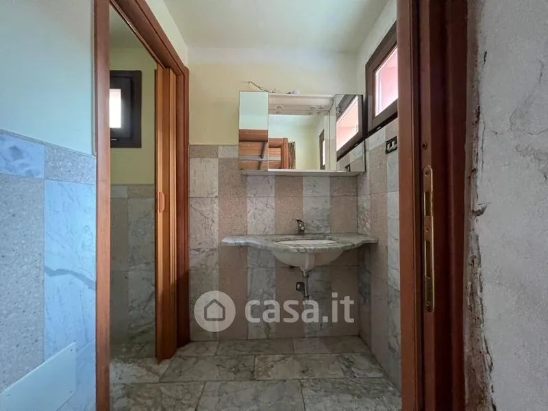 Salles de bain - Modern Deco-Styled Flat in Pisa