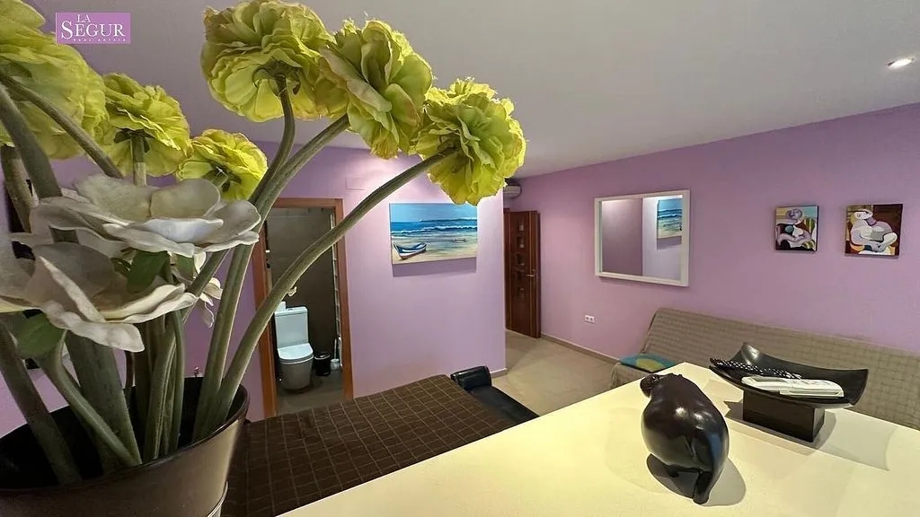 hallway_entrance
