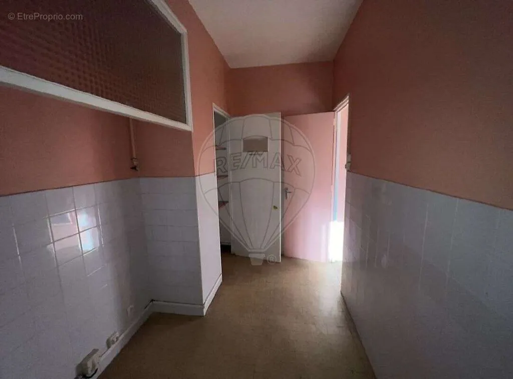 Appartement 1 pièces à Marseille-4e