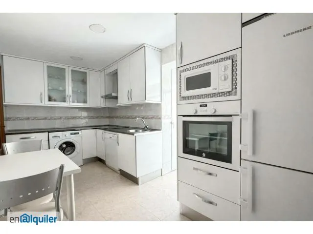 Köök - Shared Flat with Modern Decor in Latina