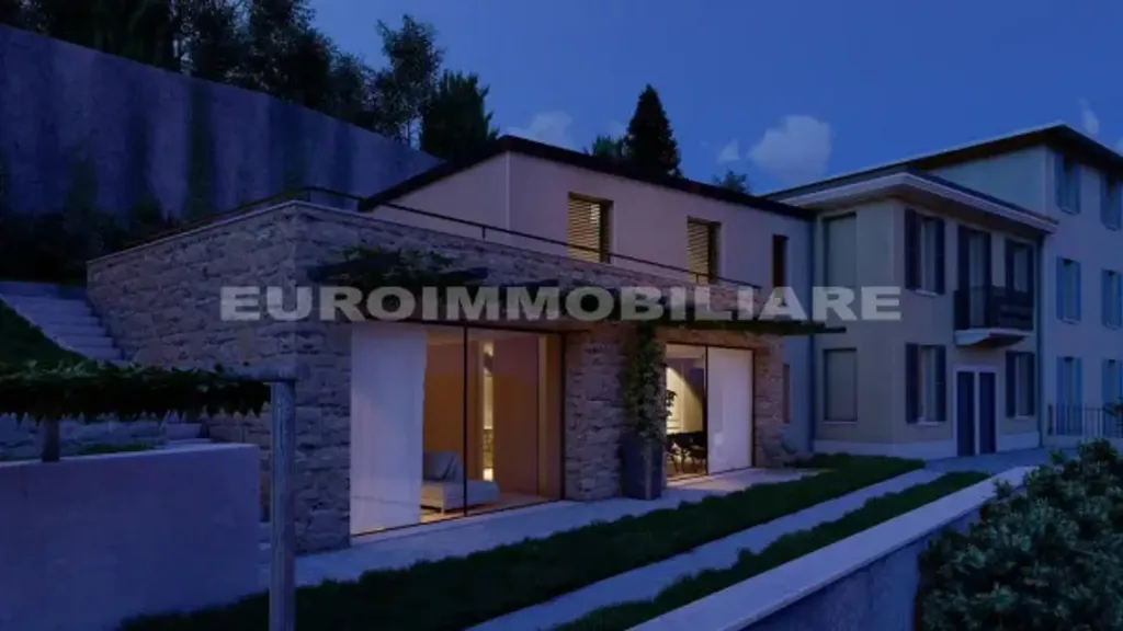 Esterno - Villa with Panoramic View in Brescia