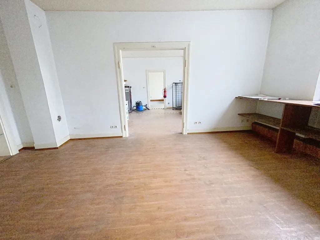 Pièces - Appartement 5 Pièces avec Dépendances à Wolfisheim