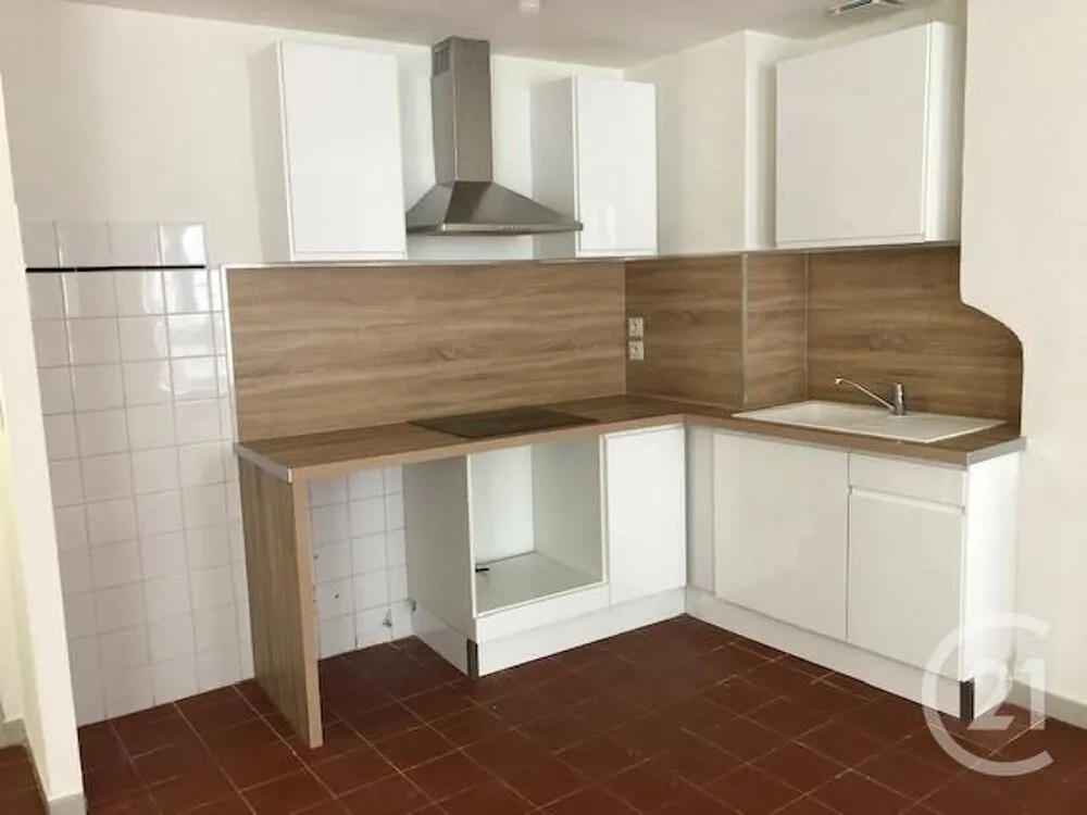 Cuisine - Appartement Rénové avec Jardin à Carcassonne