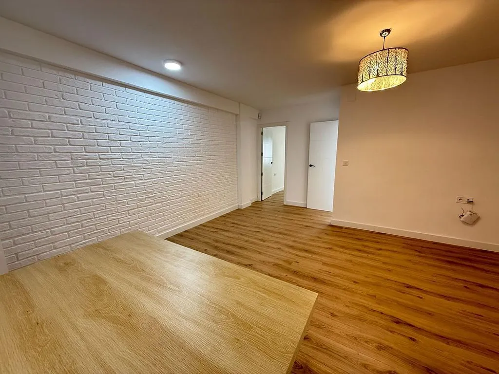 Söögituba - Apartment with Balcony in Torrevieja Centre