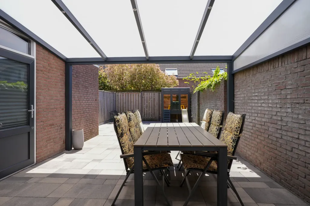 Terrass - Twin-Home with Garden in Amstenrade