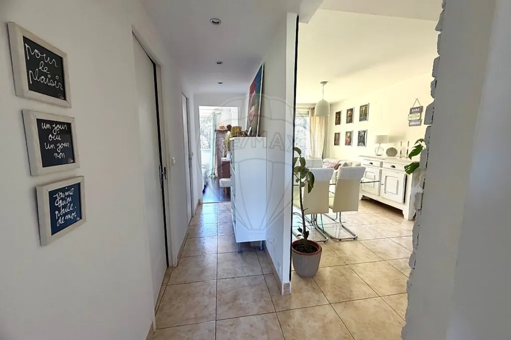 Ingresso - Traversant 2-Bed Apartment with Balcony in Nice West
