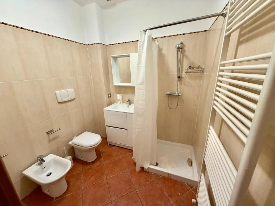 Bagni - Fully Rented Flat with Garage in Mortara