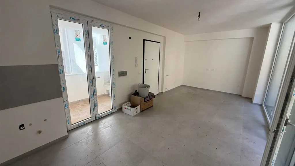 Rooms - Newly Built Apartment with Balcony in Marsala