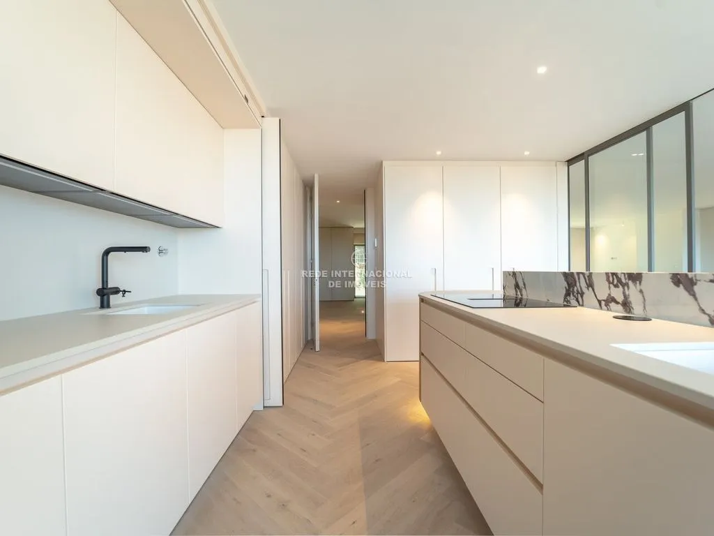 Köök - Luxury Apartment with River Views in Porto