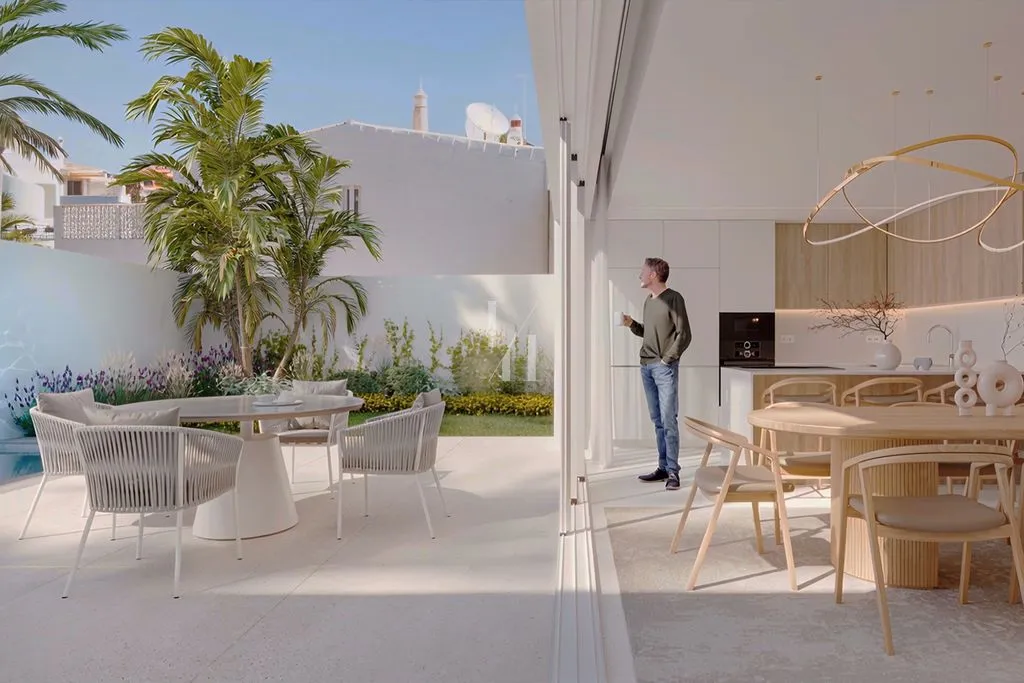 Luxury Townhouse with Private Pool in Praia da Luz