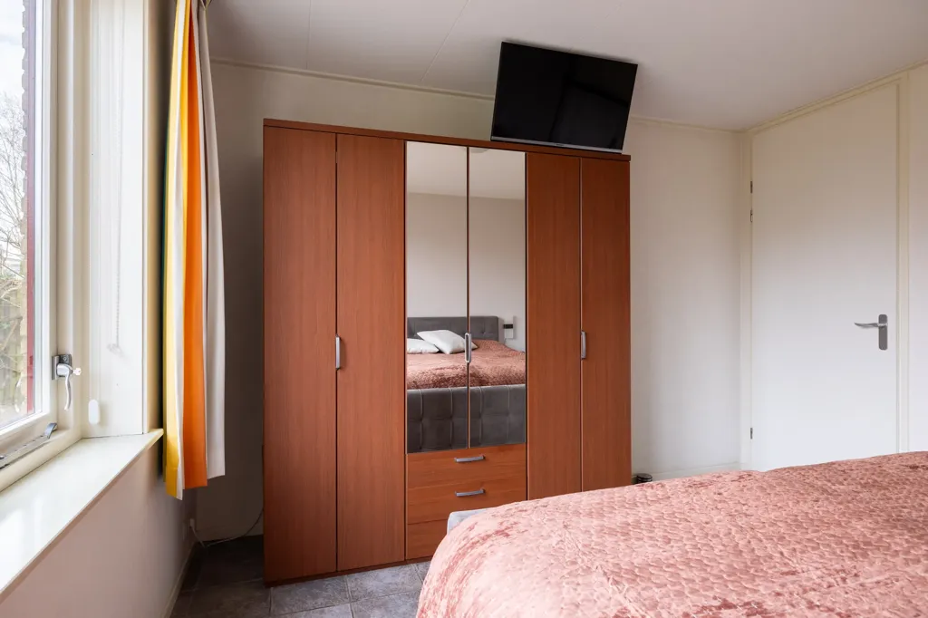 Bedrooms - Dwelling with Garden on Moleplaat in Leeuwarden