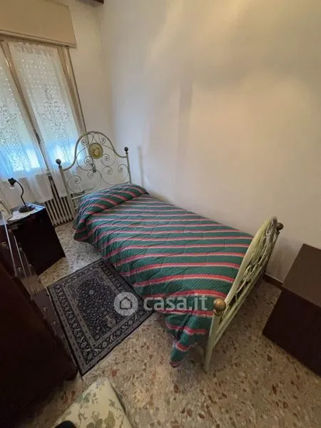 Bedrooms - Villa with Private Garden in Adria