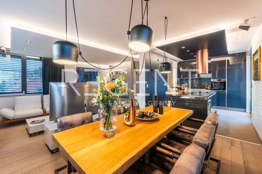 Salle à manger - Luxury Penthouse with Panoramic Terrace in Zagreb