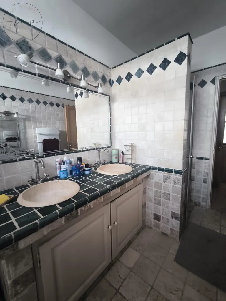 Bagni - Provençal Style House with Pool in Lignan-sur-Orb