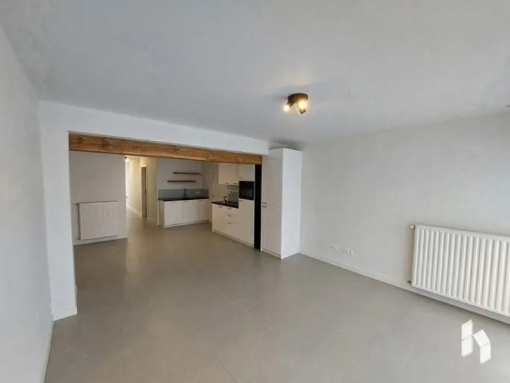 Séjour - Appartement de Plain-Pied avec Jardin au Centre