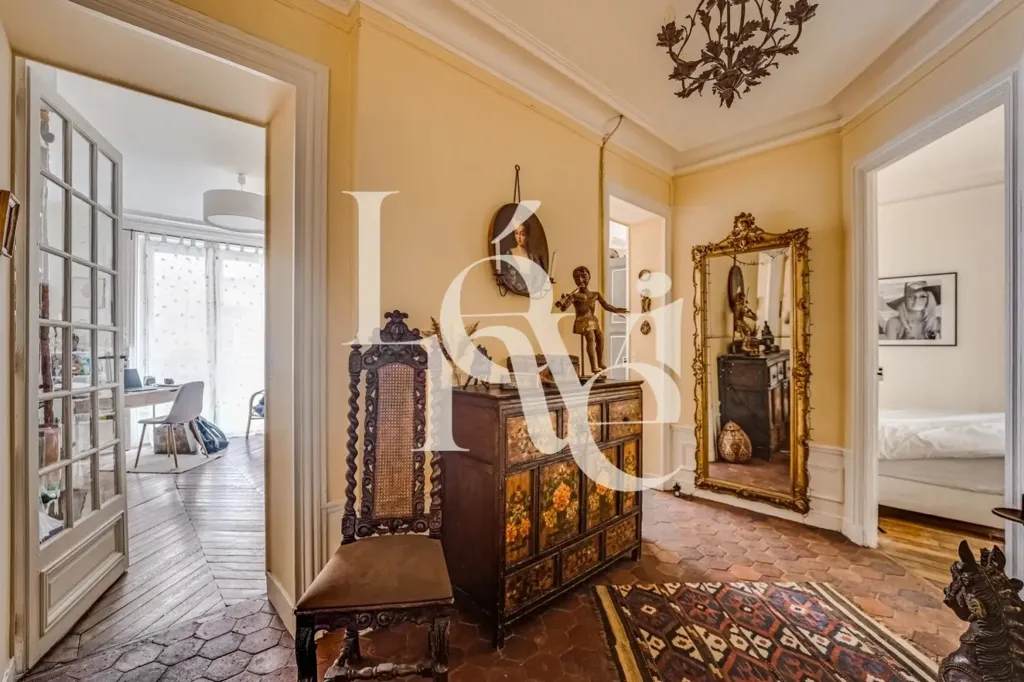 Hallway - 4-room apartment in Paris 5ème