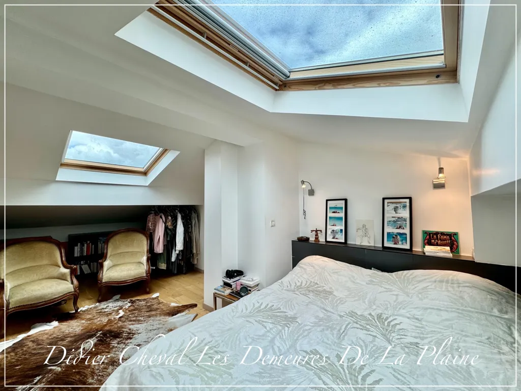 Chambres - Duplex avec Vue Dégagée au Centre de Bailly