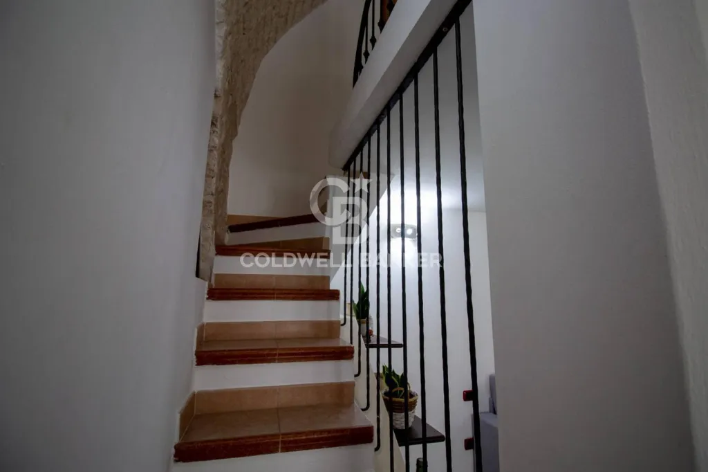 Toad - Restored Studio in Ostuni with Stone Vaulted Ceilings