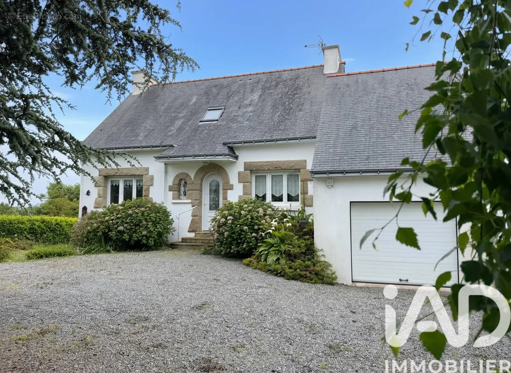 Maison 4 pièces à Clohars-Carnoet