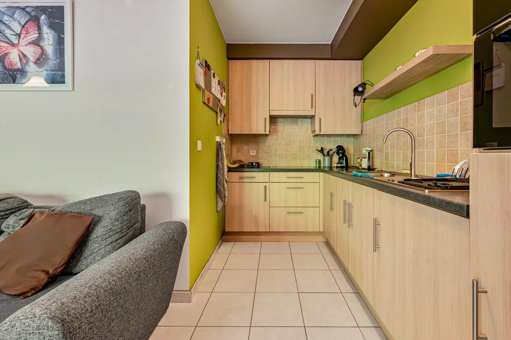Cuisine - Appartement Moderne avec Terrasse à Hamme