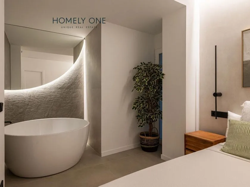 Bagni - Classical Townhouse with Private Pool in Madrid Centre