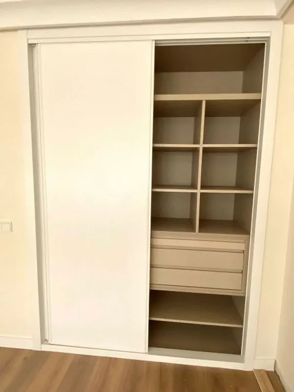 Pièces - 1-Bedroom Flat with Air Conditioning in Salamanca