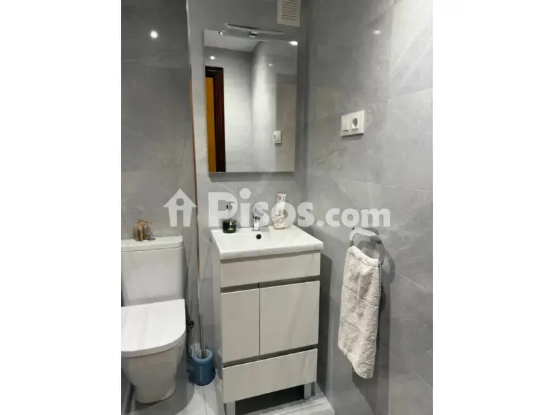 Vannitoad - Spacious Flat with Terrace in Oviedo