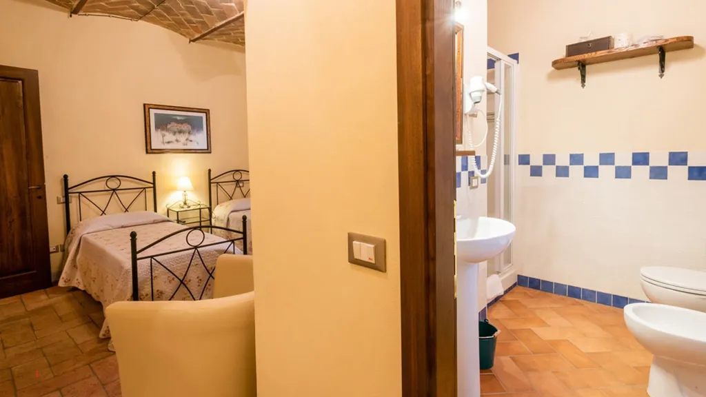 Bagni - Historic Hamlet with Pool in Anghiari