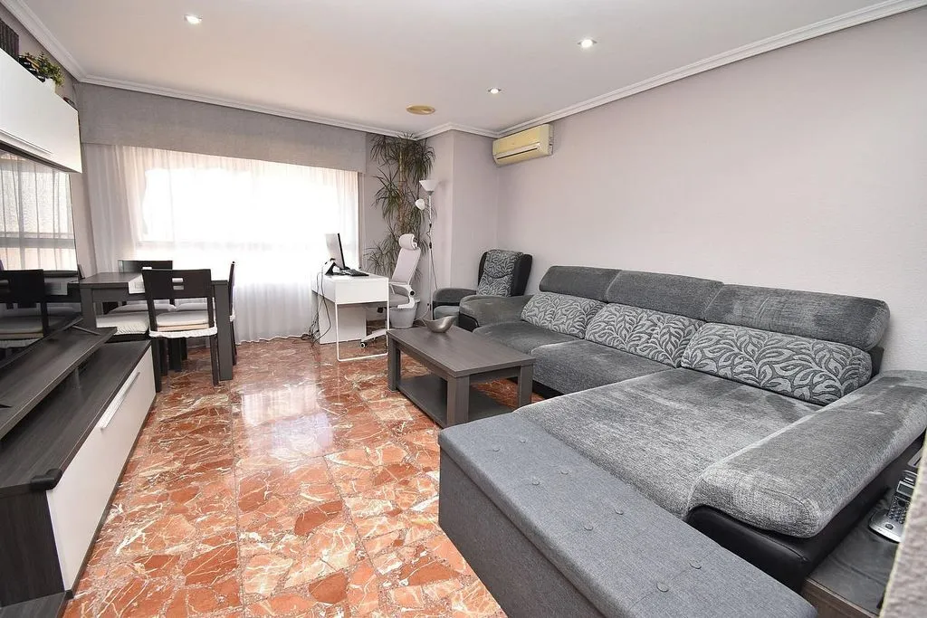 Living Room - Apartment with Balcony in Santa Pola Centre