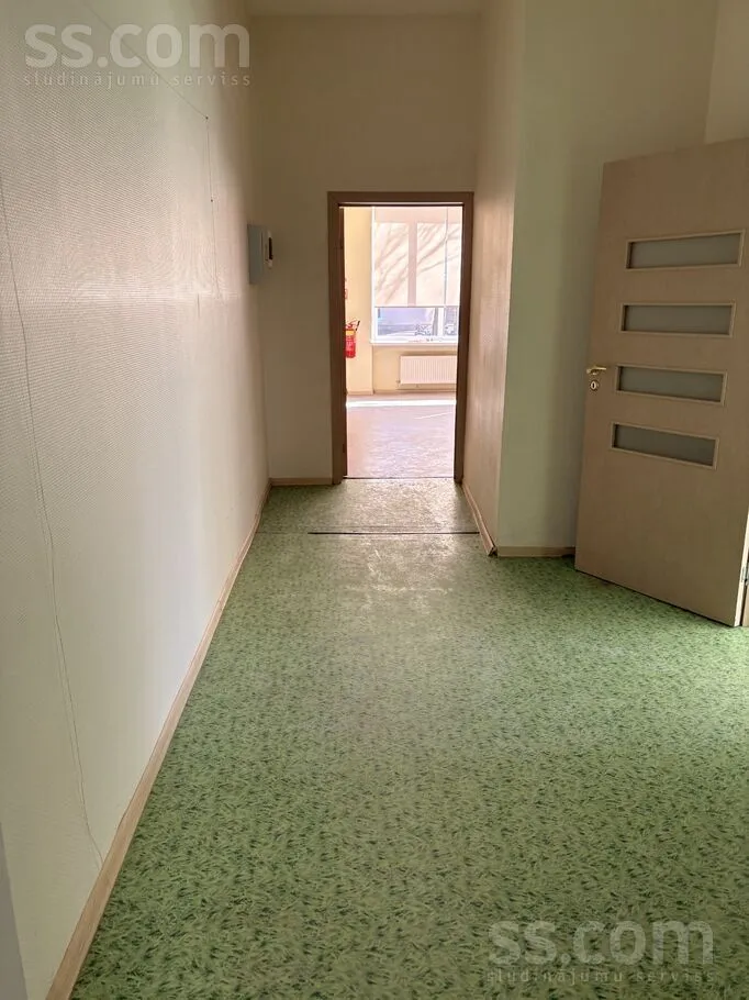 Entrée - Apartment with Enclosed Garden in Mežaparks, Riga