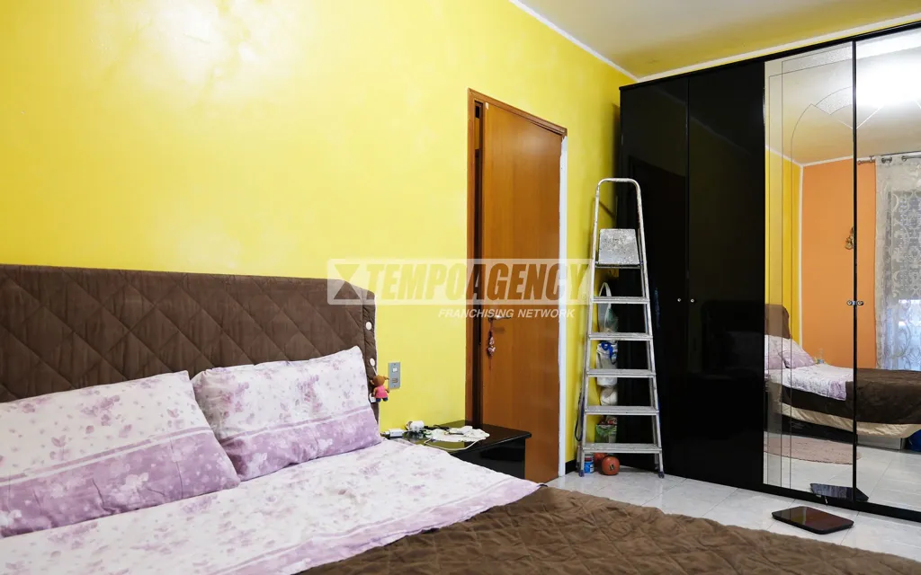 Bedrooms - 2-Bedroom Apartment with Terrace in Pieve Emanuele