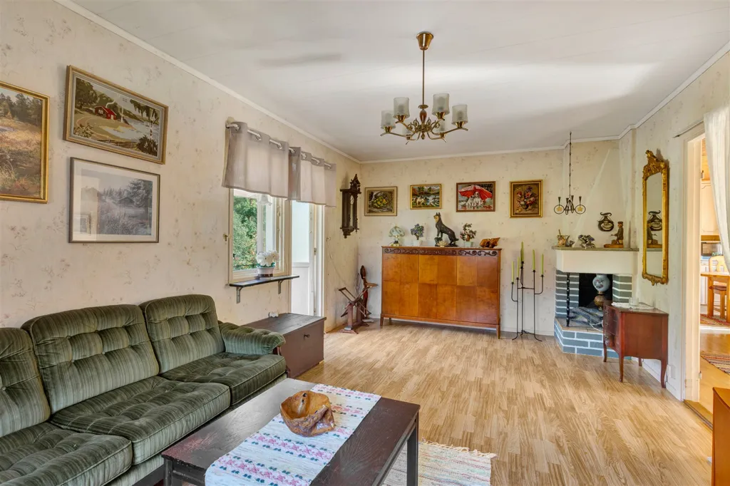 Soggiorno - Villa with Garden and Stream in Kvillsfors