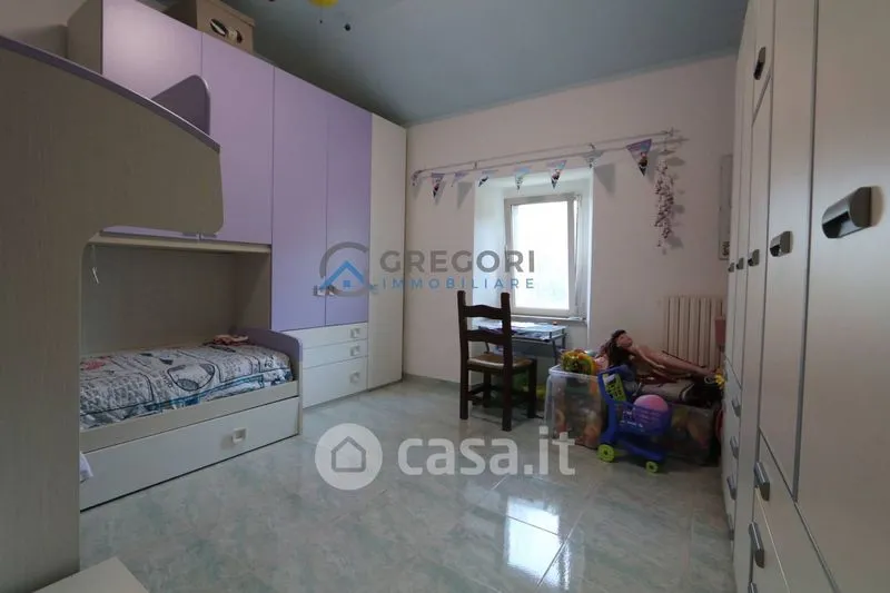 Chambres - Modernised Semi-Detached House with Garden in Controguerra