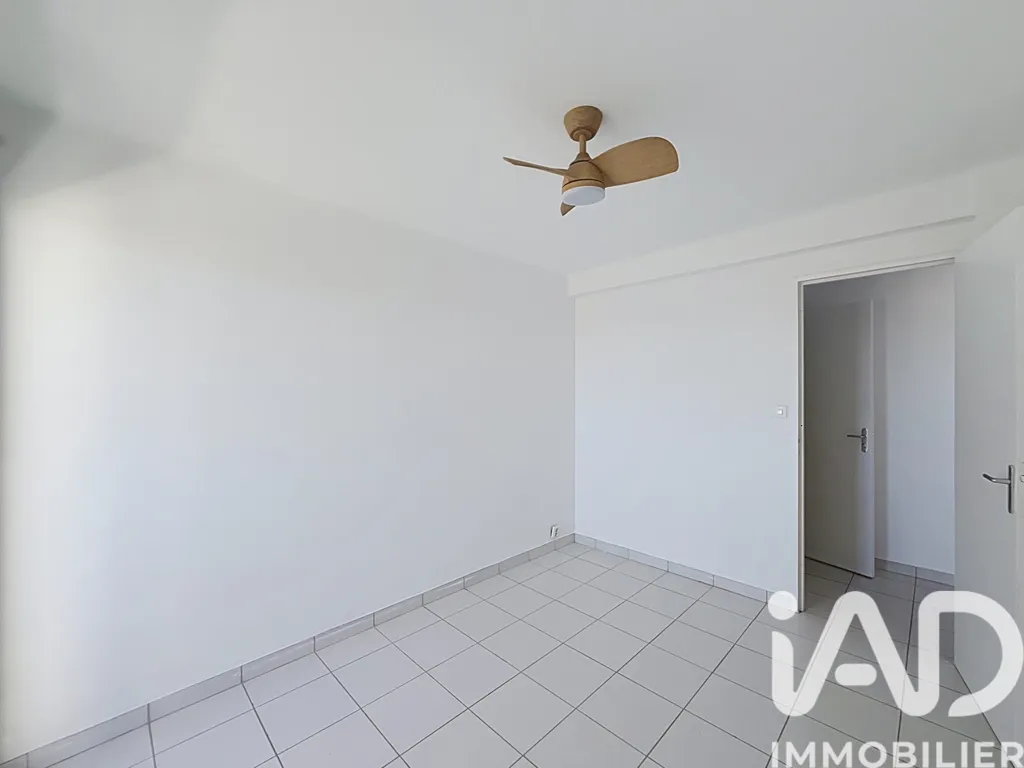 Pièces - Appartement avec balcon vue mer à Toulon