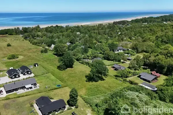 Vue aérienne - Unbuilt Plot with Water View in Bønnerup Strand