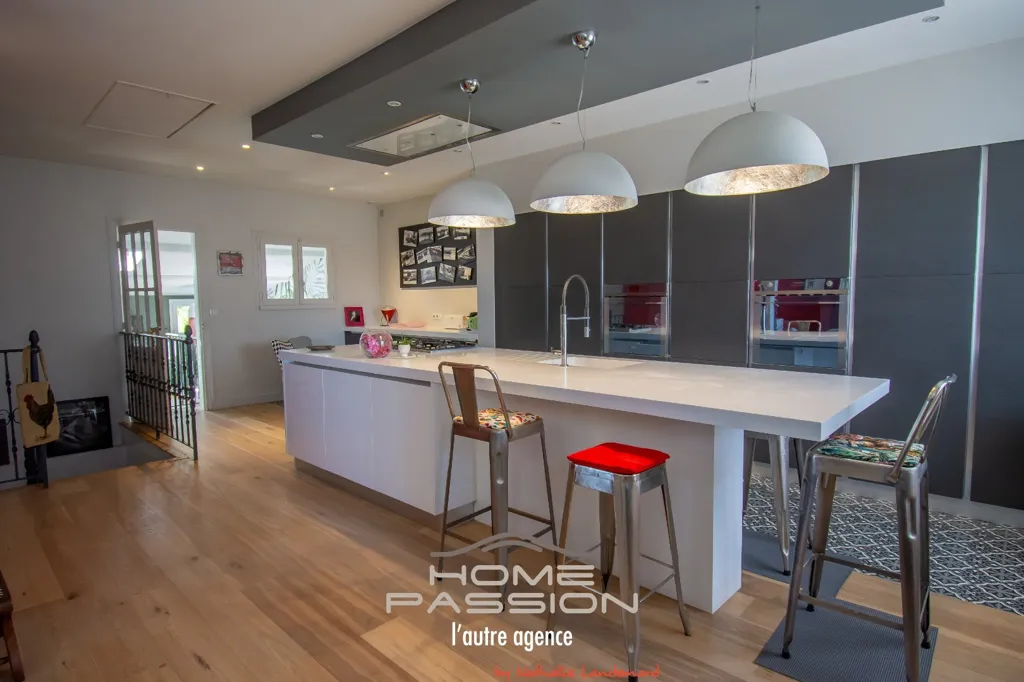 Cuisine - Maison Années 30 avec Piscine à Royan