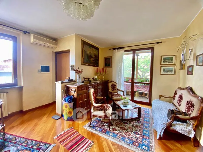 Séjour - Semi-detached Villa with Garden in Cilavegna